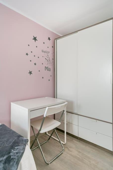 Habitaciones Bonitas Y Comodas L'Hospitalet de Llobregat Ngoại thất bức ảnh